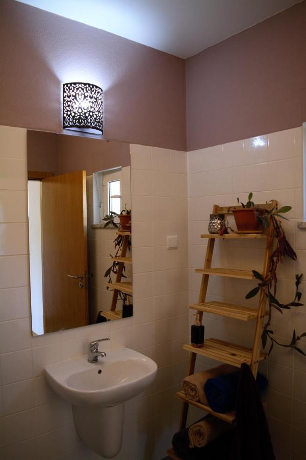 Quinta Castanheira Apartment Santa Comba Dao Luaran gambar